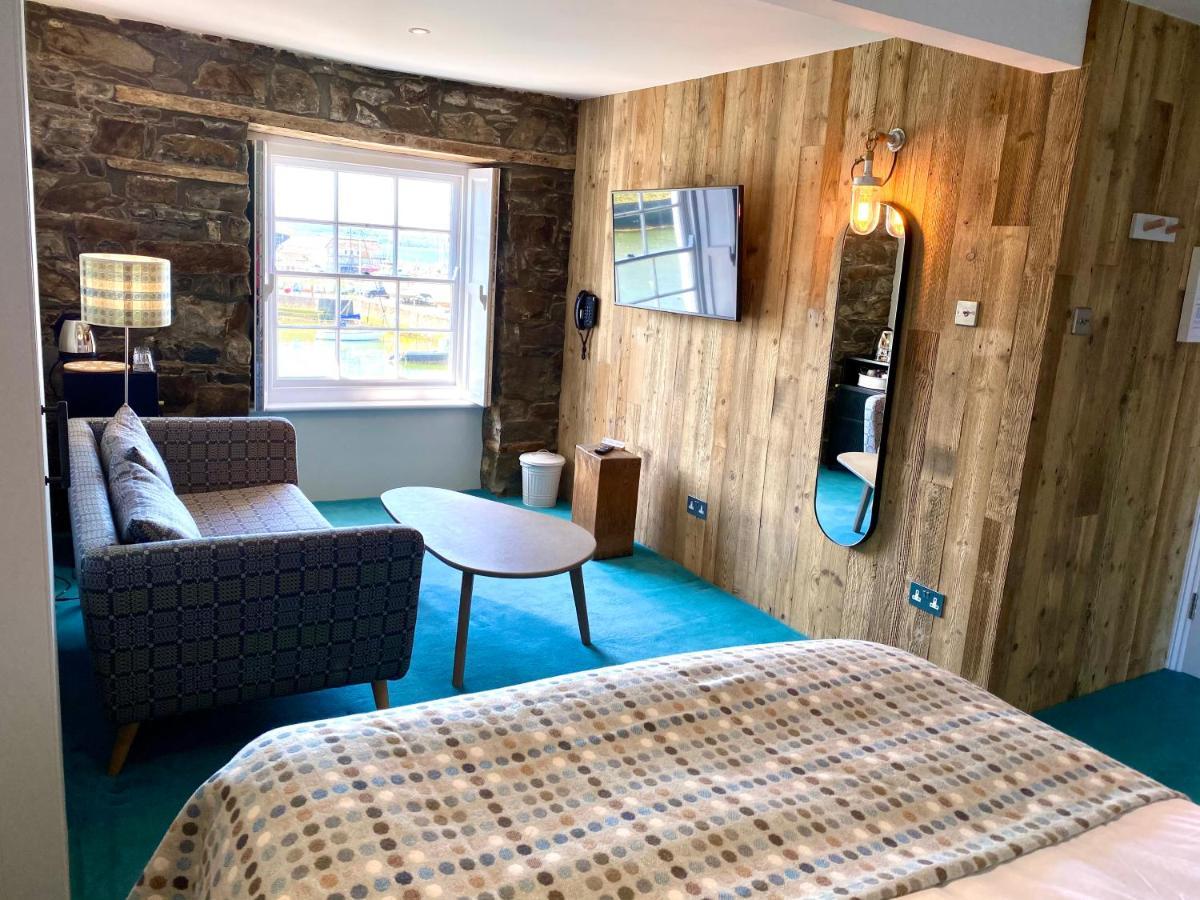 Harbourmaster Hotel Aberaeron Kültér fotó